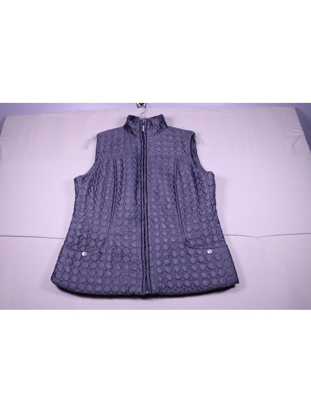 New Directions Gray Circle Quilted Mock Neck Zip-Up Vest - Size M